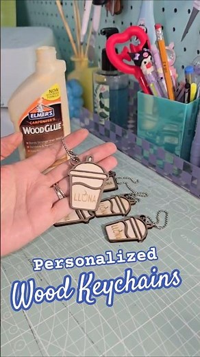 Personalized wood keychains #handcraft #diy #smallbusiness #handmade #keychain #personalized #craft
