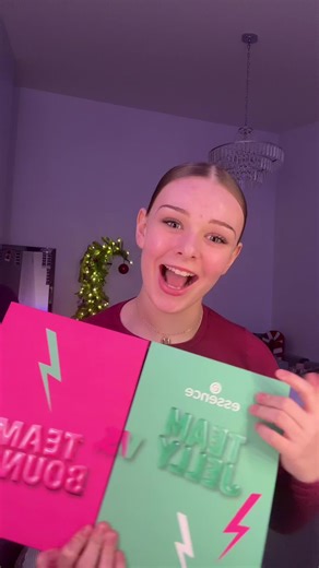 Trying the bouncy vs jelly primers!! I am soo obsessed jelly is my personal fav so affordable x 💞#essence #essencecosmetics #teamjelly #fyppp #add