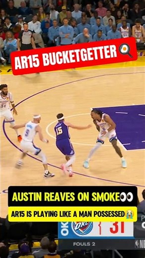 Austin Reaves dribbled through EVERYONE😭