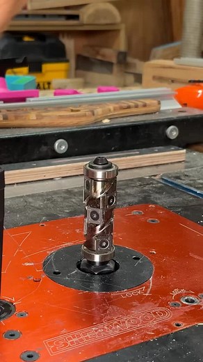 4.6K views · 34 reactions | Router-Jointer  Sold my jointer, no regrets. Designed and printed by @barberspaddockwoodworking | Dainer Made | Facebook