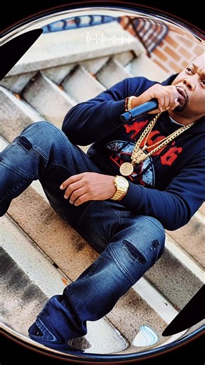 Music 🎶🎶 Takes Me To My Happy Place