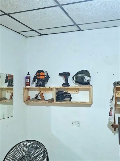 Repisa doble fácil de hacer: Proyecto DIY de carpintería