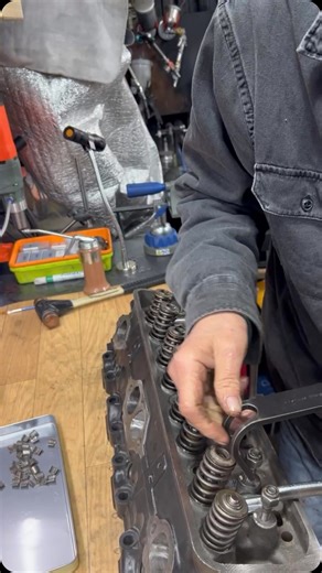 Shade Tree Mechanic on Instagram: "GM 350CID 5.7L Marine Engine rebuild #Car #Carrepair #automotiverepair #MechanicLifestyle"