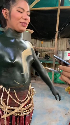 Stunning Snake Body Paint Transformation