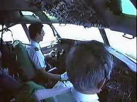 ANA BLUE ON BLUE - BOEING B737-200 - Part 1/2