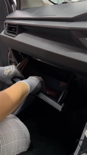 25K views · 728 reactions | Gais~~ Perodua Axia Terbaru Pasang Android Player?!!  Nak tengok result dia?! Sila layan video  #CarlifeAutomobile #AndroidProfessionalStore #Bossmichael #Terussihat #PeroduaAxia2023 | CarLife Automobile Accessories | Facebook