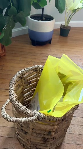 There’s Retold for that! 👀 If you find yourself saying any of these things, know there is a solution! Retold recycles worn out undies, bras, sheets, pillow cases, solo socks, dog toys, AND MORE ! Head to our FAQ highlights to learn more about what textiles we’re able to recycle, and how we do it! ♻️