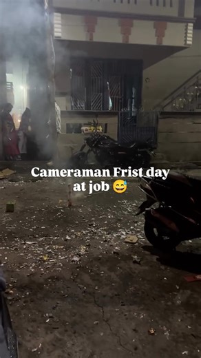 FANTASTIC BOY 🪄 on Instagram: "Best cameraman 🤣 #memes #viral #funny #explorepage #explore #comedy #explore"