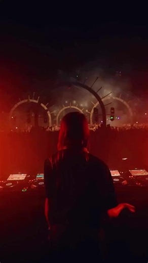 🎧Track ID: Spotify playlists (link in bio) Watch to the end 🥰 Comment your favourite music 🎵 Don't forget to Follow us ✔️ #techno #music #dj #technomusicforlife #spotifyplaylist