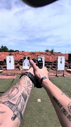 Glock 17 Gen 6, Trijicon RMR HD.