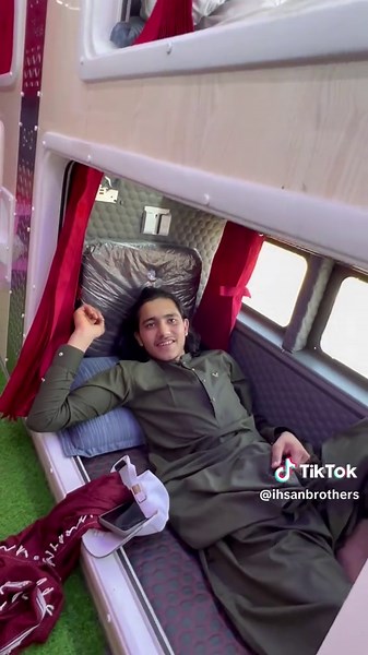 #ihsanbrotheryoutungbusservice #newmodelnova #sleeperbus #Thesityoflight #krachi