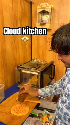 Cloud kitchen from home #food #zomatopartner #cloudkitchen #kitchenclub #vlog #pizza #cloudkitchens