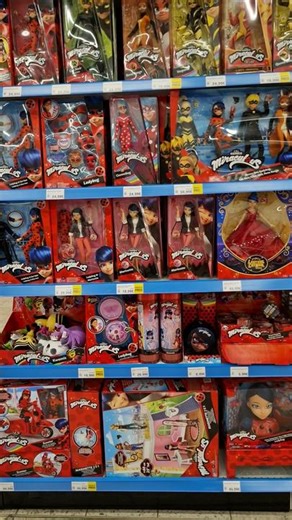 Miraculous Ladybug and Cat Noir Toy Hunt | Dolls Collection