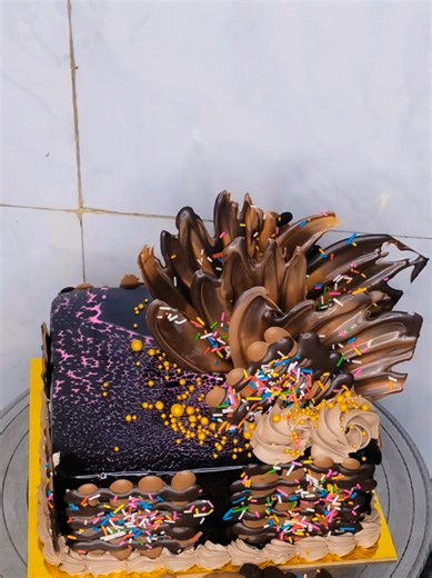 Amazing Square Cake Decorating