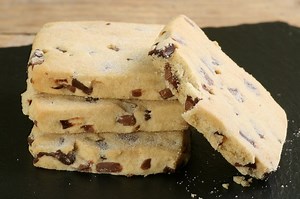 Easy chocolate chip shortbread - Netmums