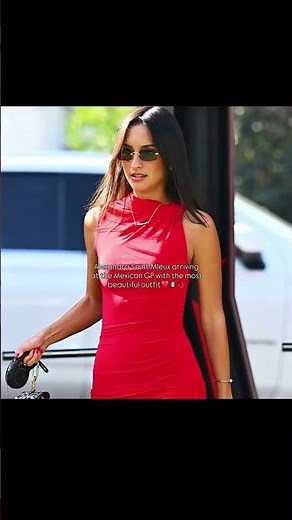 Stunning Styles of Alexandra Saint Mleux in Mexico! 🇲🇽✨