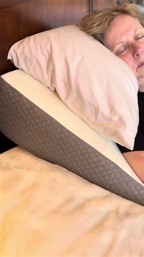 Wedge Pillow for Snoring | Does Sleeping Elevated Help?