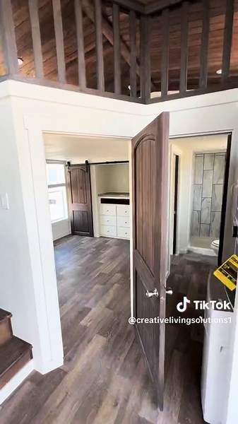 The Meadowview is a crowd pleaser! 👏🏻 Fireplace, loft and wrap around porch… whats not to love!? Come by for a tour! 1099 Hwy 71 Bastrop TX #tinyhome #livingintexasbelike #houseonwheels #parkmodelrv #bastroptx #usasharp #live #foryoupageofficiall #offthegrid #smartlivingforeveryone #smartpeople #speedsongs #specialeffects #blowthisup #trending #foryoupage #foryou #fyp #f#fypシ