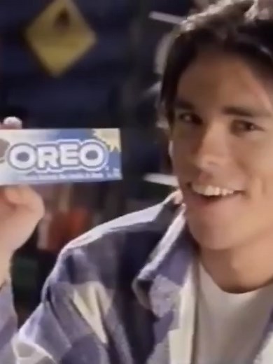 Comercial de lançamento do Oreo no Brasil (1996). #anos90 #comerciaisantigos #oreo #brasil #nabisco