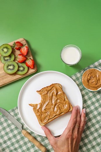Bon matin !  Dans quelle langue inédite peux-tu souhaiter « bon matin » ? On commence : « good morning », « guten morgen »... Écris toutes celles que tu connais dans les commentaires !  | Bon Matin | Facebook