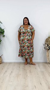 Rayon Stretch Dresses Sizes 18-32 | Curvaceous Plus Size Clothing