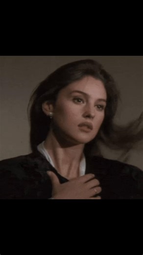 Monica Bellucci's Iconic 90s Makeup and Style