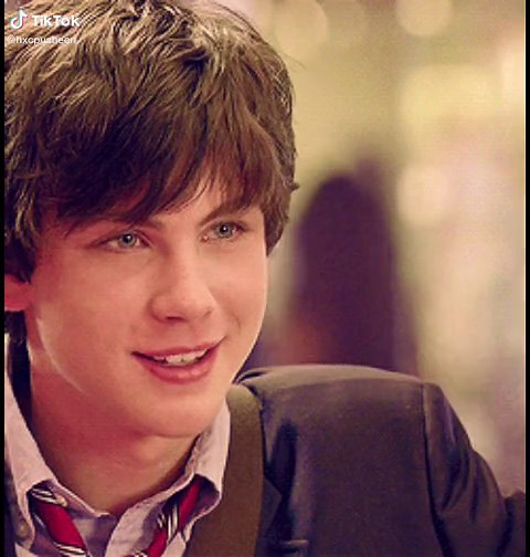 hai #percyjackson #theperksofbeingawallflower #loganlerman #moodboard #fyp