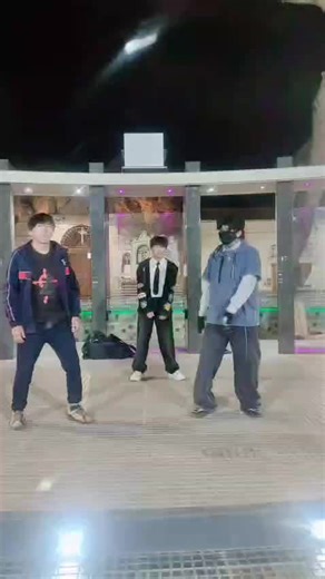 #tiktok #viralvideo #kpop #karma #straykids @𝓐.... @turbo con el isagi jsjs 🔥👻