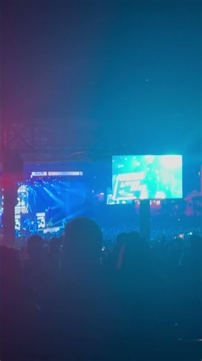 “Living Dead Girl” by Rob Zombie live