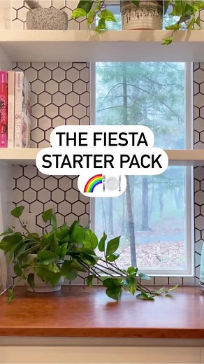 Looking to start your #FiestaWare collection? Here are our recommendations for the pieces that you’ll need first. The great thing about our dishes is that you can always add more from here!1️⃣ 4 Small Bistro Bowls2️⃣ 4 Luncheon Bowl Plates3️⃣ 2 Medium Bistro Bowls4️⃣ 4 Stacking MugsWhat dishes would you include in your Fiesta Starter Pack?.#dinnerware #dishes #shelfie #shelfiedecor #openshelves #openshelving #kitchendecor #kitchendesign