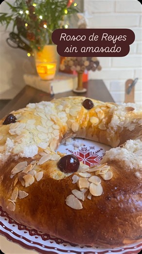 Lurdes Izaguirre | Esta es mi receta favorita que repito años tras año. Ingredientes 👑380 gr de harina de fuerza 👑1 huevo 👑100gr de azúcar 👑12 gr de levadura... | Instagram