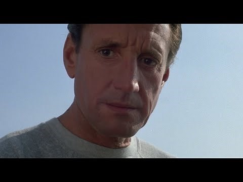 Jaws 2 | Brody Finds Tina