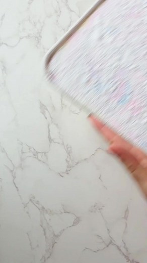 Fluffy Marshmallow Recipe ☁️ It really is sooo fluuufffy, just listen 🎶🫠 Ingredients: • 450 g granulated sugar • 45 g light corn syrup • 25 g unflavored gelatin powder • 1/2 cup cold water, divided • 100 g egg whites • vanilla or any other flavorings • optional: neon gel colors in pink, blue, yellow • 1/4 cup powdered sugar 1/4 cup cornstarch, whisked together (for dusting) Directions: • Sprinkle gelatin over 1/4 cup cold water, bloom for 5 min • Whip the egg whites to soft peaks in a bowl of 