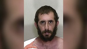 Florida man arrested after slapping woman with slice of pizza, deputies say