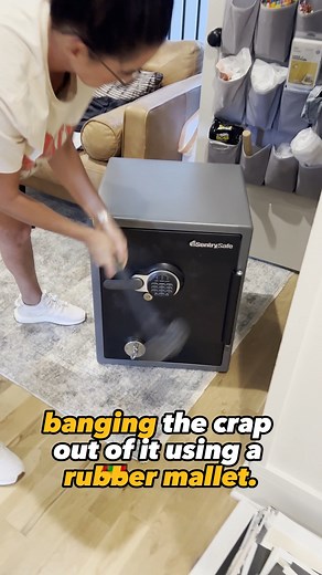 How to crack open a safe (without a key) | Good Financial Cents | Facebook