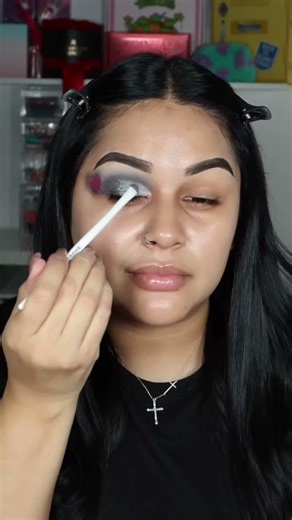 Valentine's day but she bites... 🧛‍♀️❤️ The Spell Book Palette-Desire $12 📹 @april_4_beauty