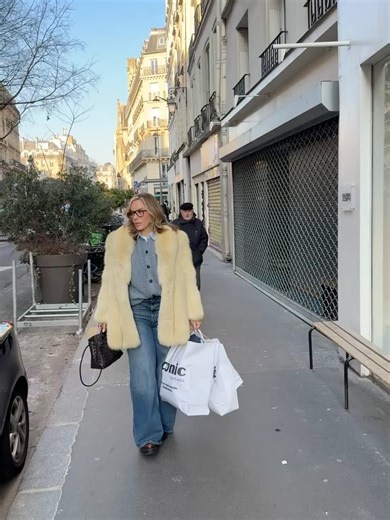 Mackenzie Taylor on Instagram: "💗💗"