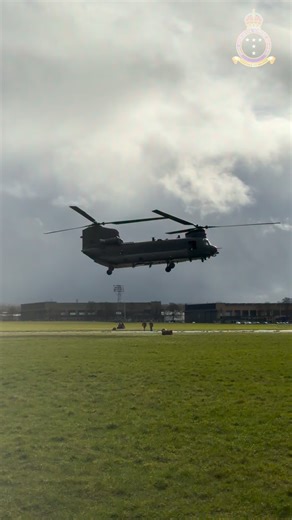 Joint Helicopter Support Sqn | With one CH-47 Chinook established on the ground, JHSS personnel move to the netted load to reset it ready for the next lift.... | Instagram