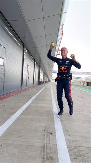 5.5M views · 10K reactions | Reaction test ✅, ready for a round in the RB19 #F1 #RedBullRacing | Oracle Red Bull Racing | Facebook