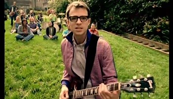 ＜歌詞和訳＞Beverly Hills – Weezer　曲の解説と意味も | LyricList (りりっくりすと)