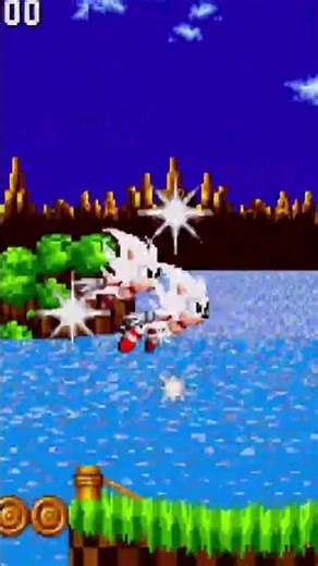 Super Sonic VS Hyper Sonic in Sonic 1! #sonic #sonicthehedgehog #sonic1 #supersonic #hypersonic