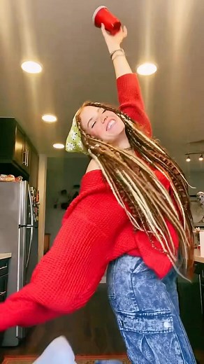 362K views · 1.1K reactions | baddie transitions are my favv 﫶 #fblifestyle | Mahogany LOX | Facebook