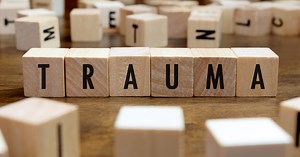 Psychotraumatologia - co to, dla kogo, jakie metody wykorzystuje? Jak radzić sobie z traumami? WYJAŚNIAMY