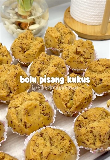 Resep Bolu Pisang Kukus yang Mudah dan Lezat