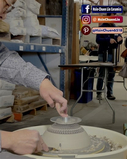 726. Video clip from Orchard Valley Ceramic Arts Guild Clay Carnival workshop demo. Part 1 Trimming precisely and Sgraffito/Chattering texture. Watch the detail on my YouTube channel: https://www.youtube.com/watch?v=NclPcM8yCOQ | Hsin-Chuen Lin Ceramics
