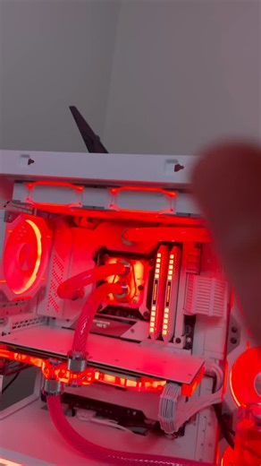 CircuitBoredd on Instagram: "Custom loops are great and even more fun to make. The @Phanteks kit makes it even easier to maintain. Plus you can use hardline or soft tubing on the same fittings. #custompc #gamingpc #phanteks #pctips #pcgamer"