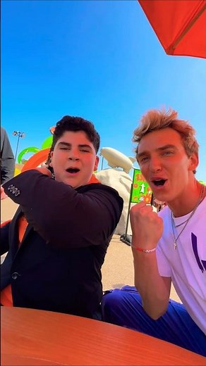 Stephen Sharer Meets Big Justice!!