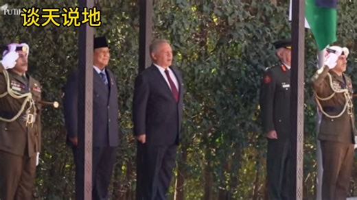 普拉博沃总统在约旦巴斯曼宫接受阿卜杜拉二世国王的正式欢迎仪式