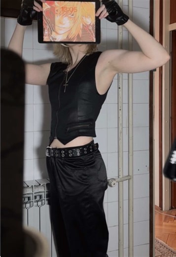 Mello Cosplay and Wallpaper Tutorial for Anime Fans