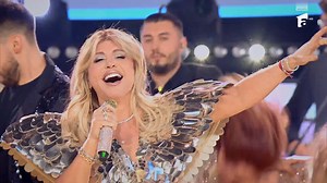 Loredana - Toate diamantele, Pentru tine, Fericire, Șatra, Trandafir de la Moldova cu Tzanca Uraganu si Georgiana Lobont | Loredana Groza